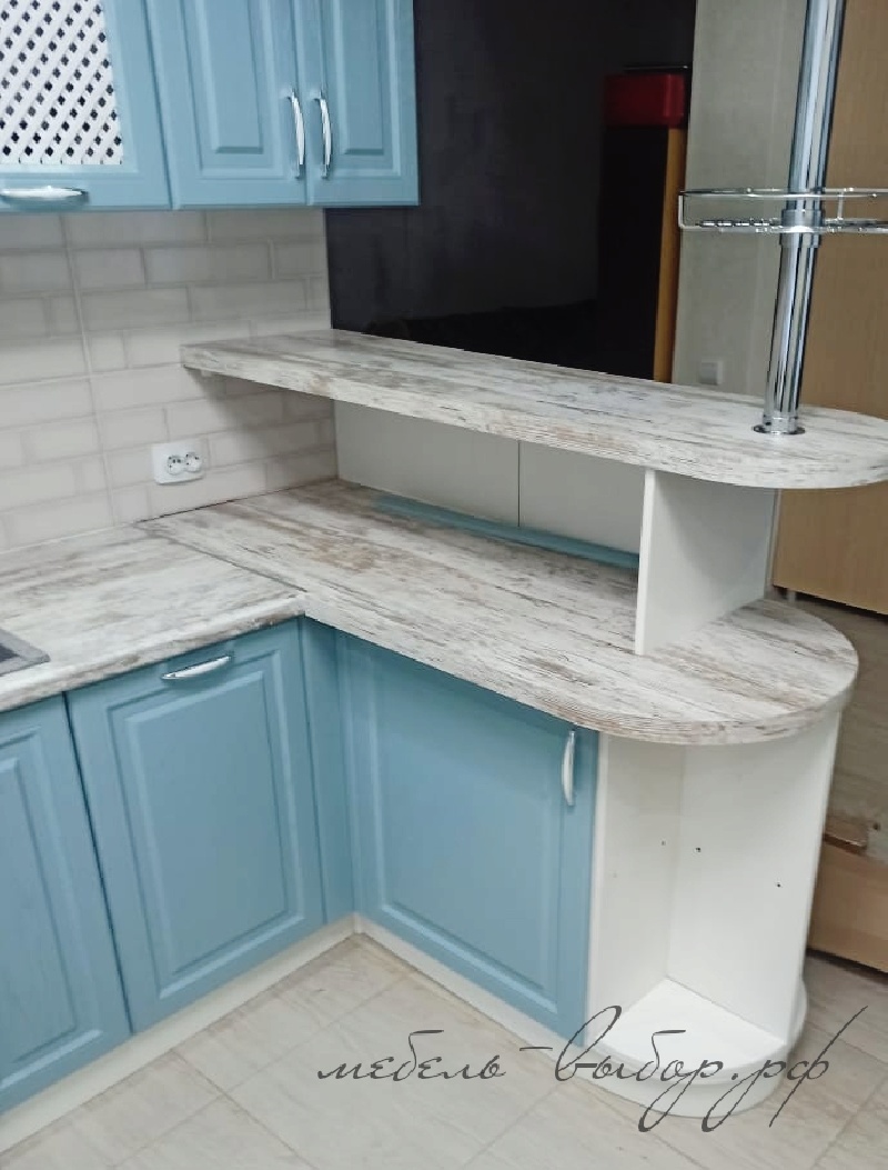 Кухня рамочная МДФ с фрезеровкой под дерево